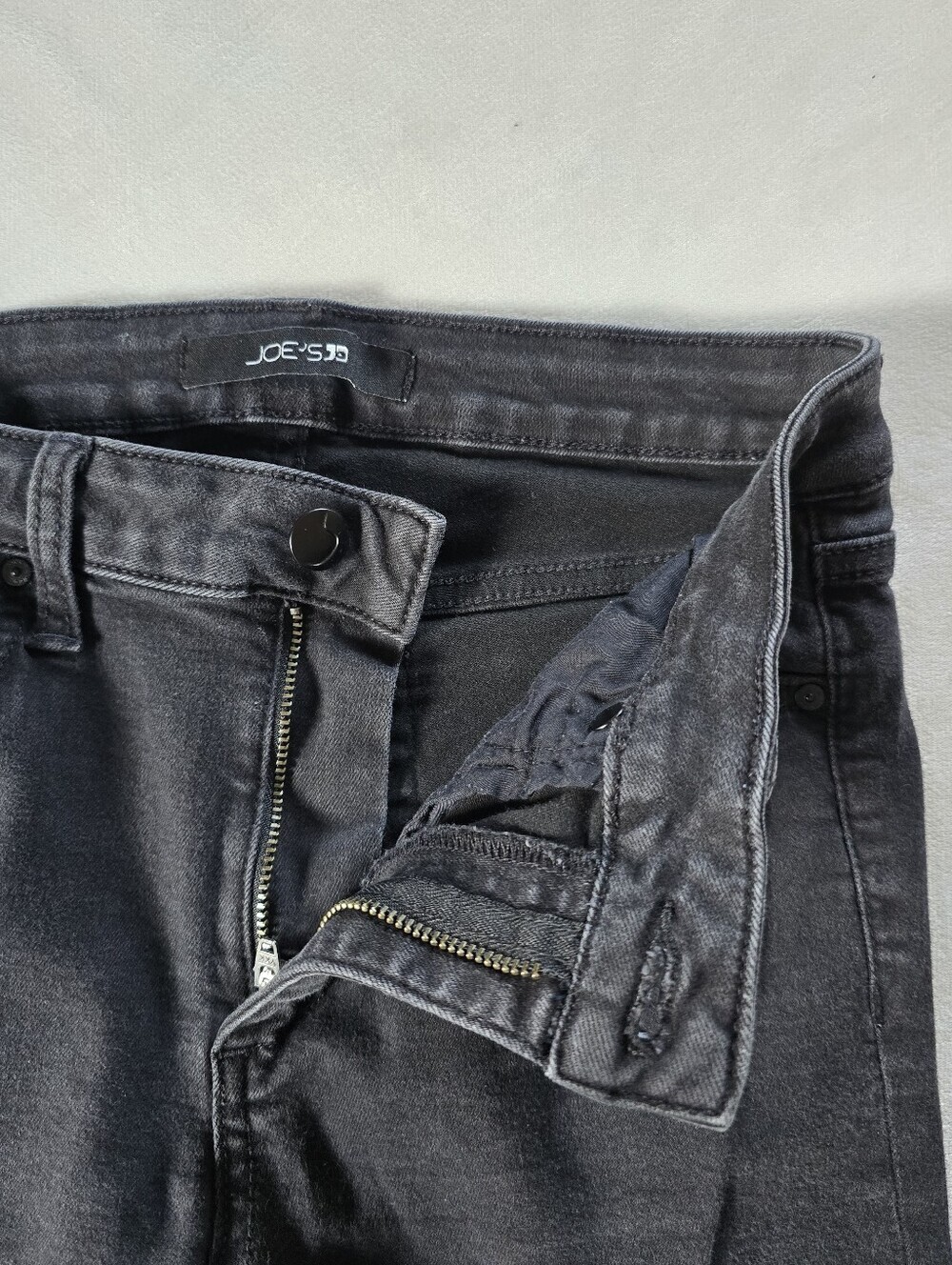 Joe's Jeans▪️Black Skinny Denim Jeans - Picture 4 of 7